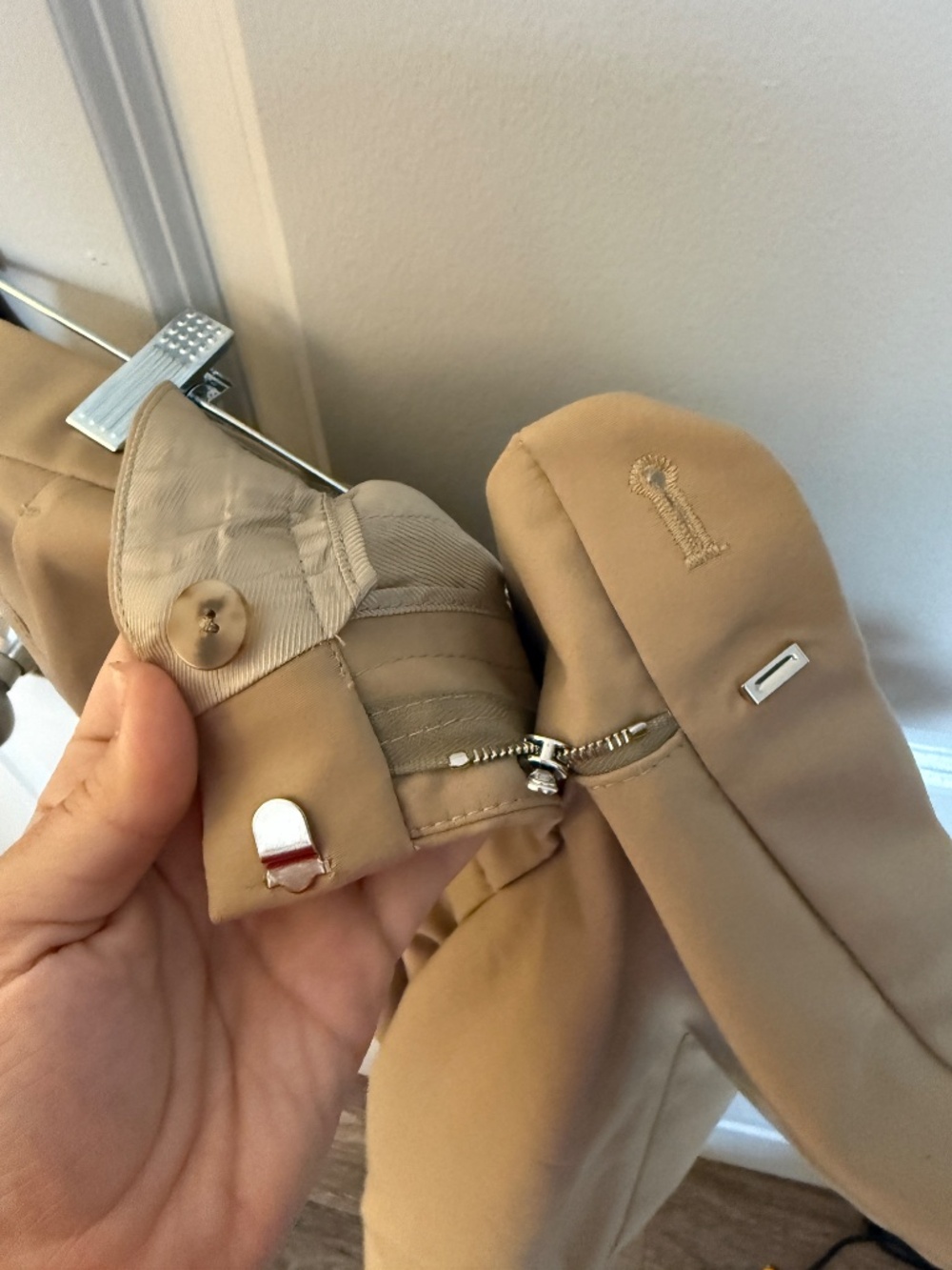 The Row Tan Tailored Trousers Size 6 Made in USA Minimalist Luxury - Picture 5 of 7